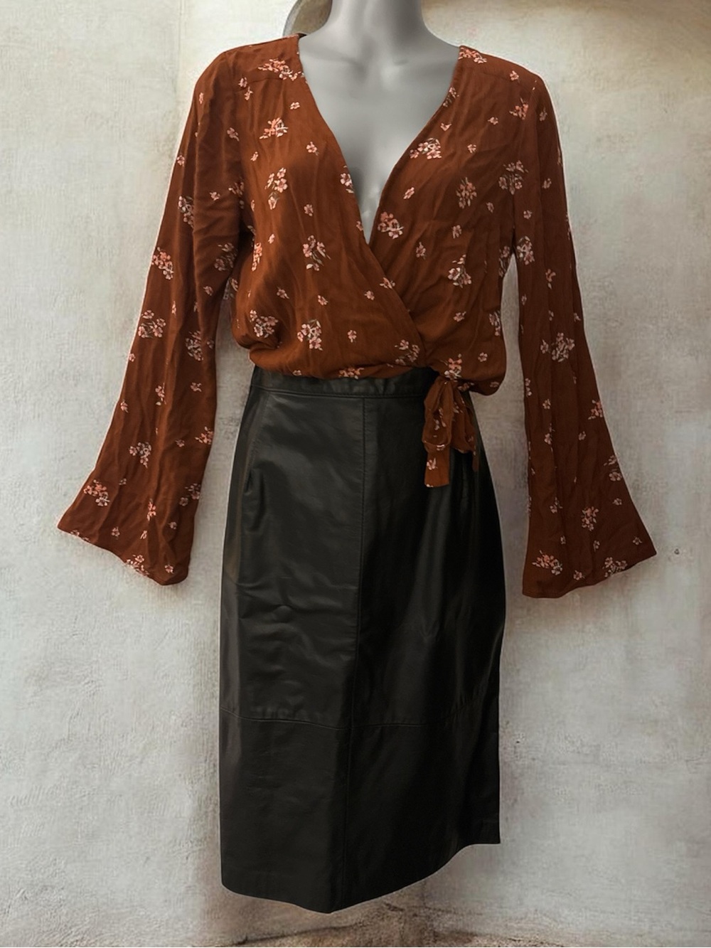 Black vintage Leather Midi Skirt